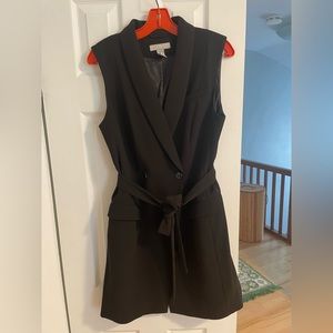 Sleeveless blazer vest